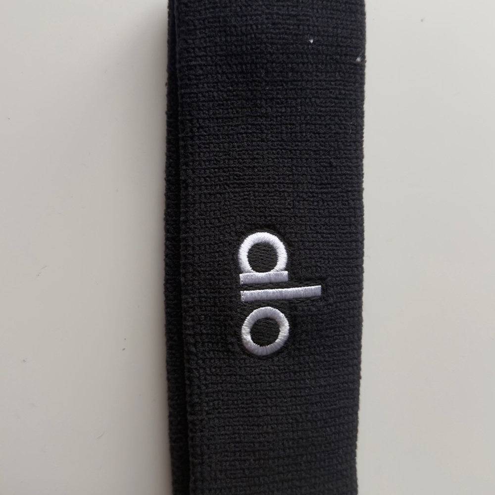 ALO Yoga Black Belt Accessory